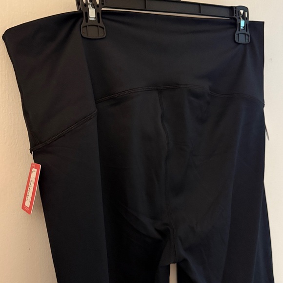 SPANX Soft & Smooth Legging - Picture 6 of 6